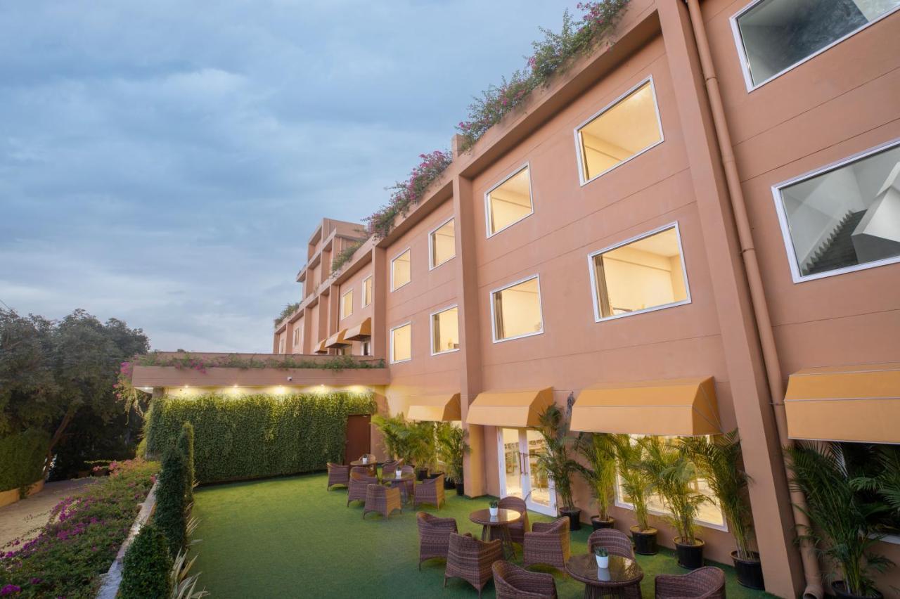 The Lalita Grand Mathura- Vrindavan Kültér fotó