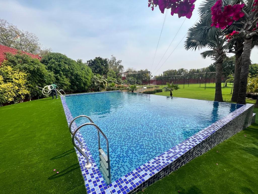 The Lalita Grand Mathura- Vrindavan Kültér fotó