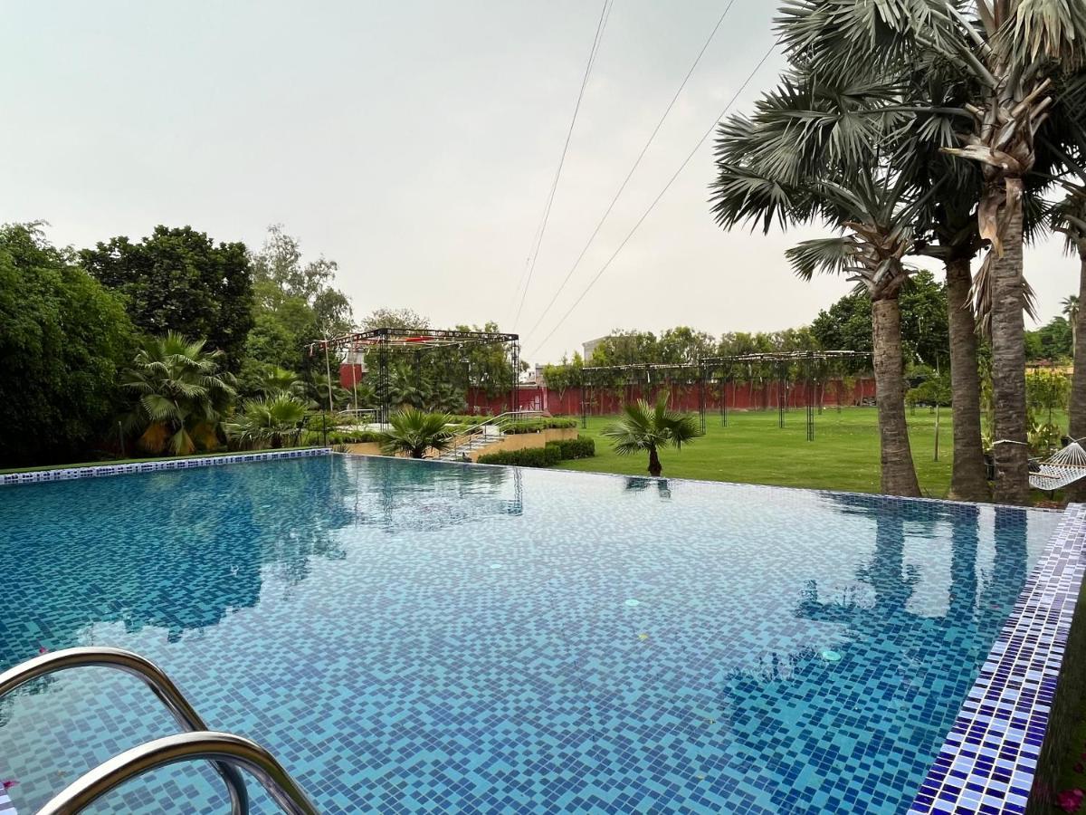 The Lalita Grand Mathura- Vrindavan Kültér fotó