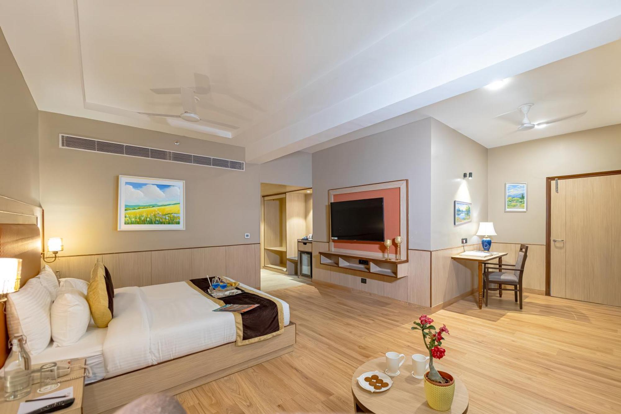 The Lalita Grand Mathura- Vrindavan Kültér fotó